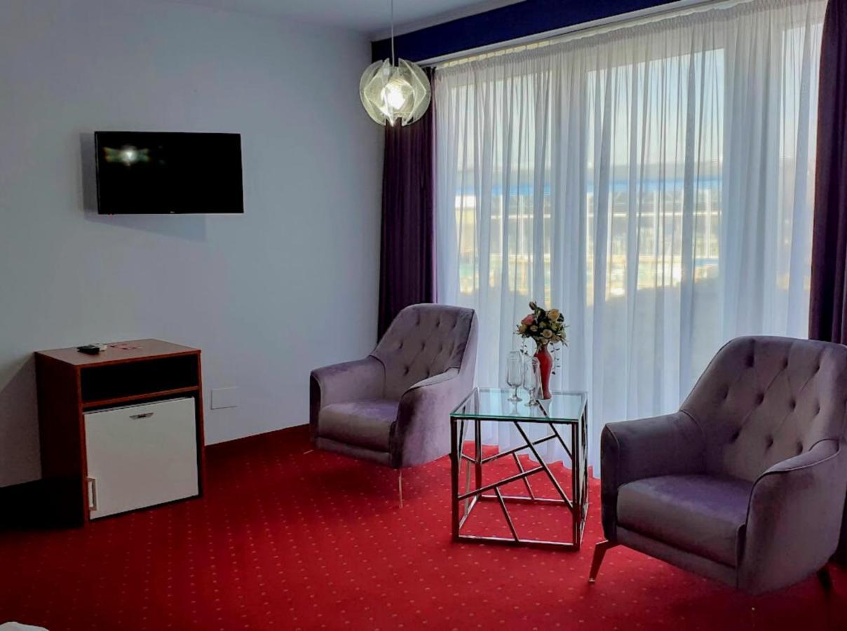 Hotel Sungarden Salin ทูร์ดา ภายนอก รูปภาพ